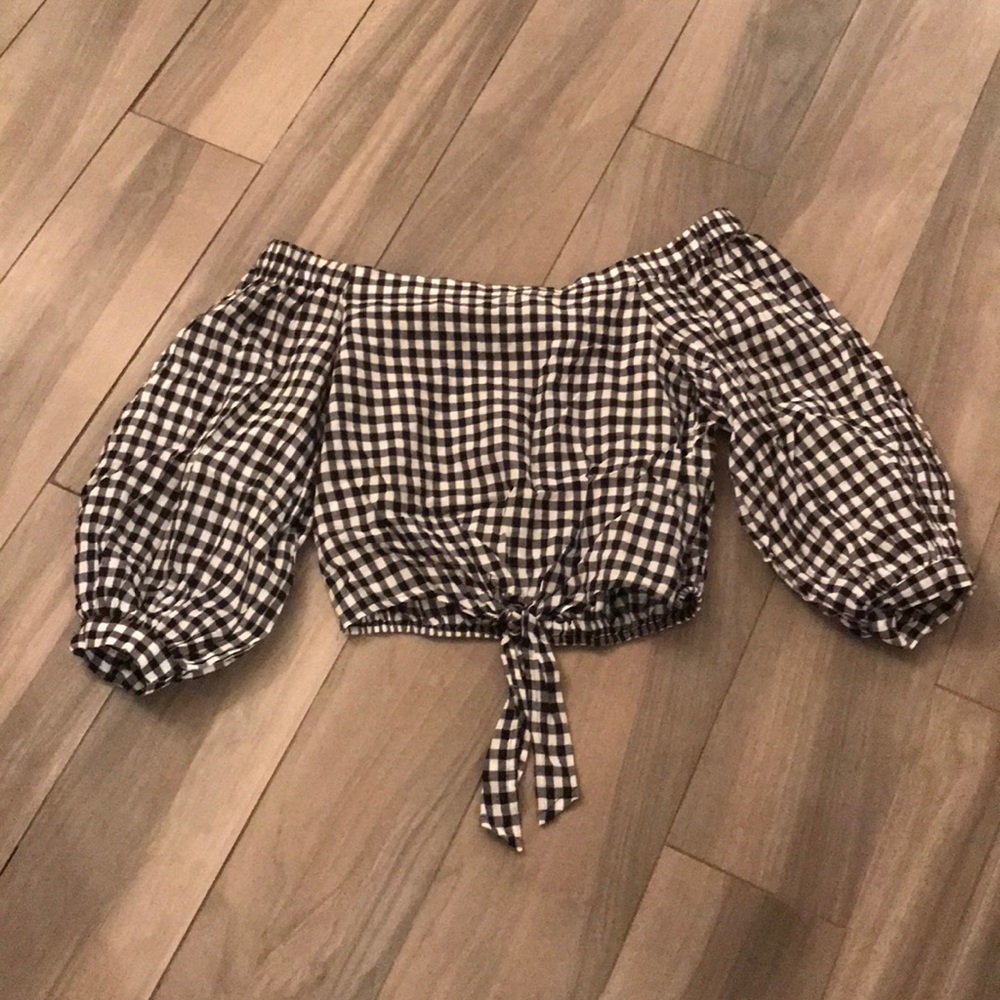 Cute gingham top